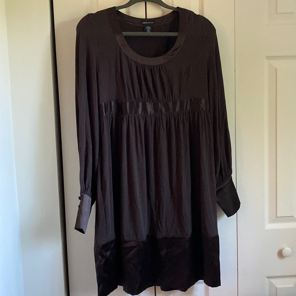 Brown dress